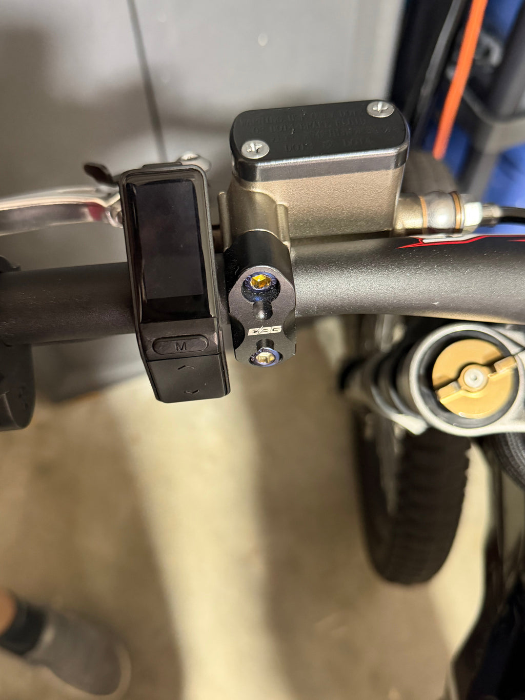 Ultra bee/ formula titanium ￼