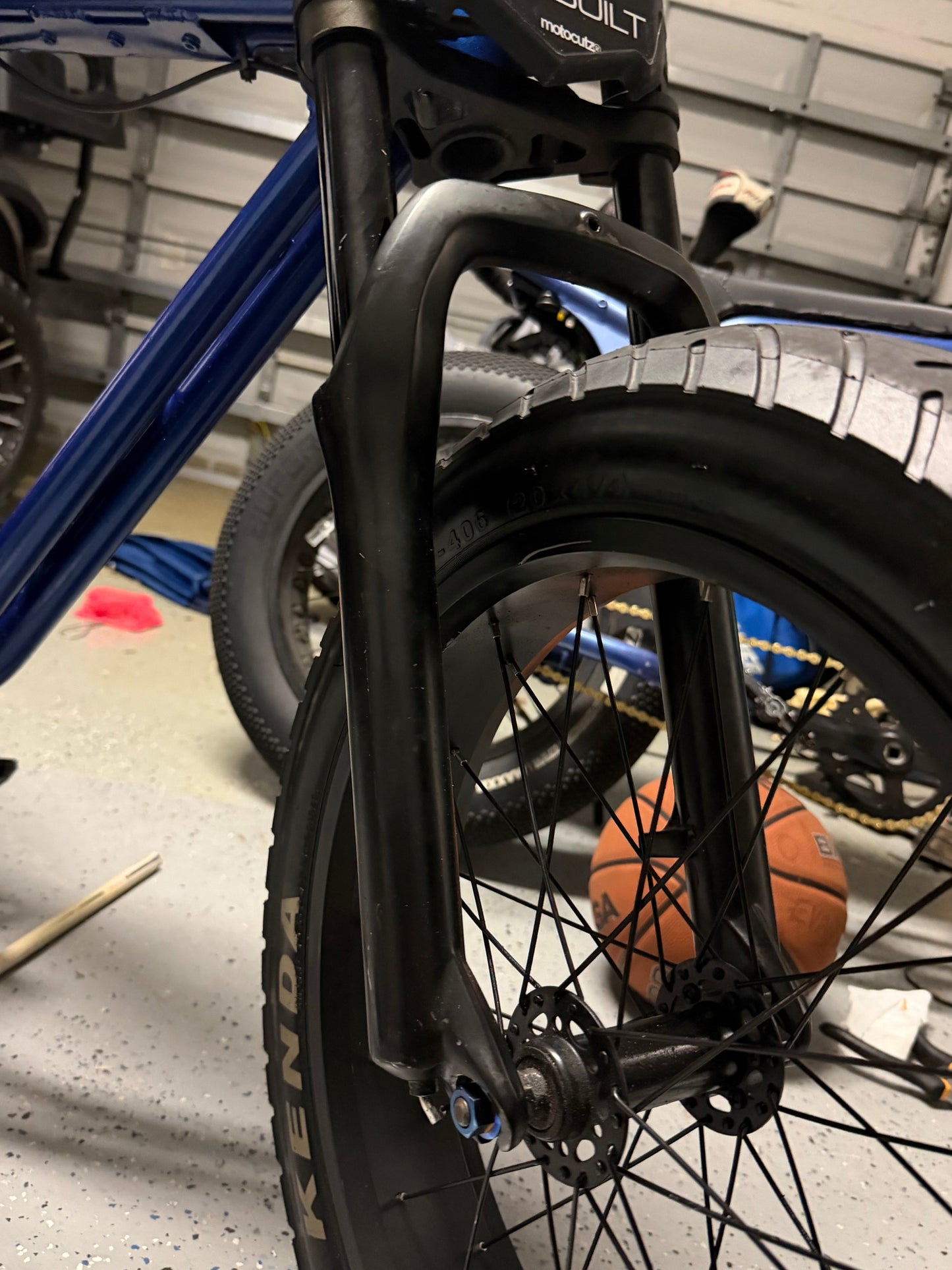 Front wheel  axle super 73 titanium
