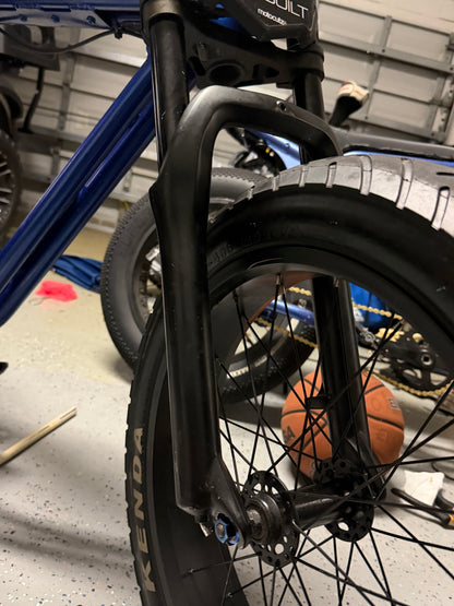 Front wheel  axle super 73 titanium